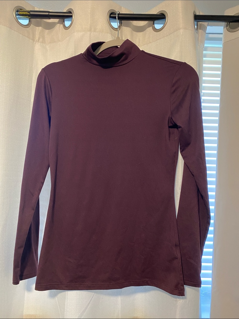 32 Degrees Women's Long Sleeve Mock Neck Top - Plum size xs base layer